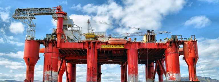 Вероятность ухода нефти ниже $30 включит механизм спада на российском рынке